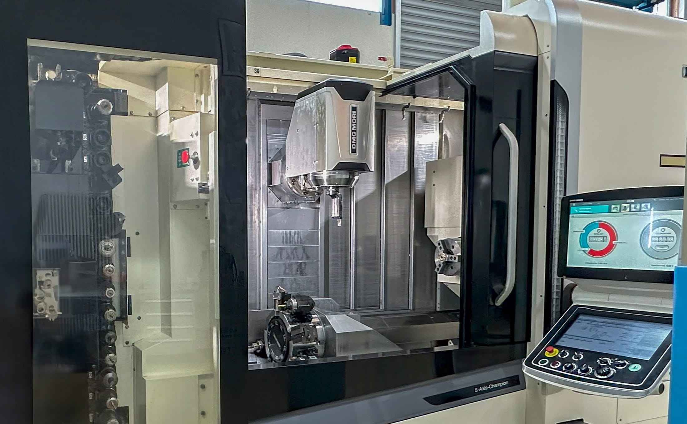 Gebrauchtes CNC-Bearbeitungszentrum aus dem MBR-Direktankauf